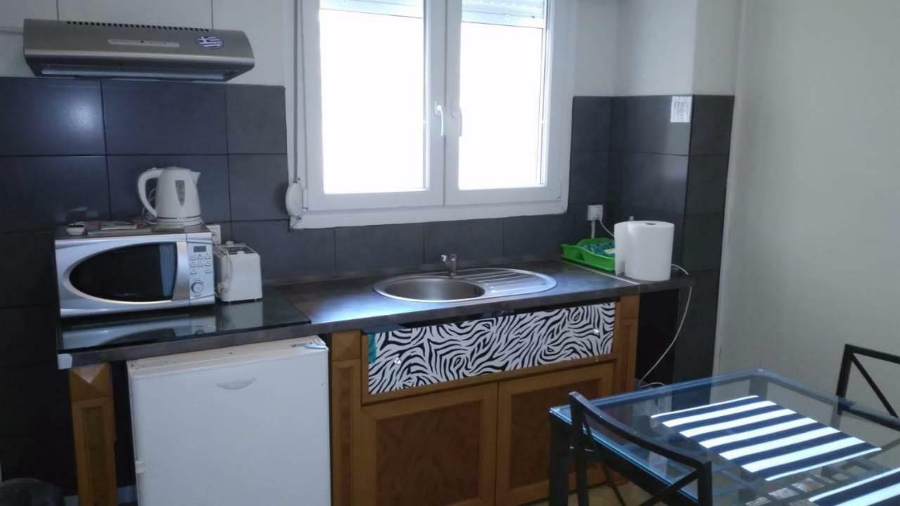 Prime Location Bright Studio City Center Super 5G Wifi 200Mbps With32"Tv Thessalonique Extérieur photo